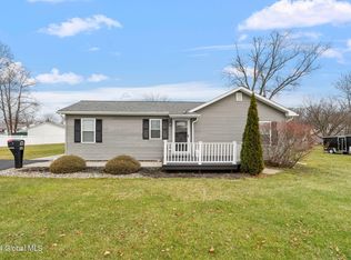 6 Maine Ave, Rensselaer, NY 12144