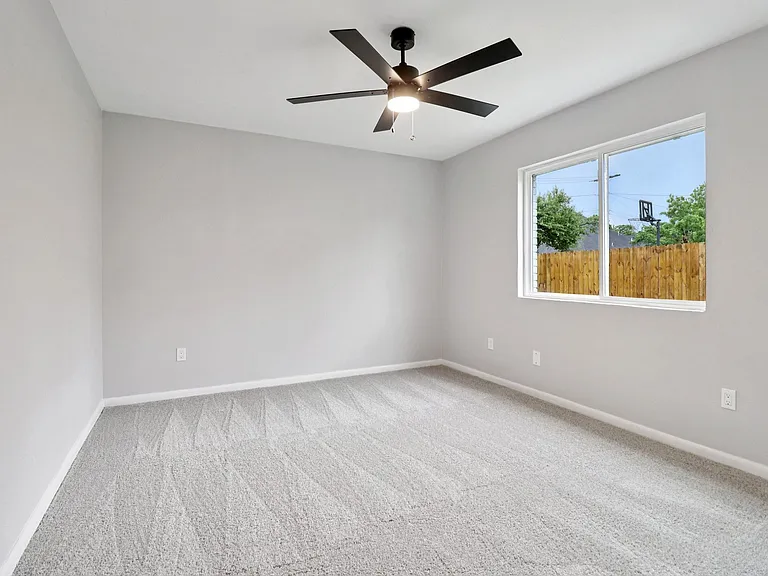 3818 Wenatche Dr — Photo 12