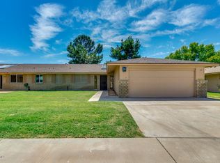 10410 W El Capitan Cir, Sun City, AZ 85351