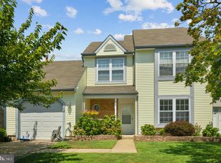 58 Stone Hollow Dr, Sicklerville, NJ 08081