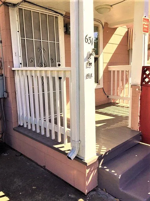 Cute Little House — Photo 2