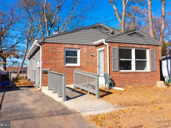 8427 Balfour Rd, Pennsauken, NJ 08110