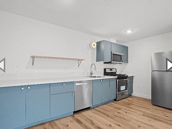 4th image of 15432 Gault St APT 106