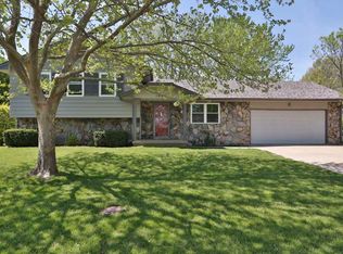 1645 Tanglewood Rd, Rose Hill, KS 67133