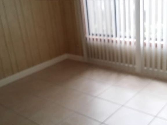 4th image of 5318 Pebble Beach Dr Unit 1-06