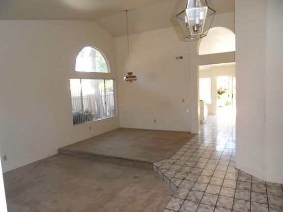 3rd image of 1843 Paseo Del Lago Dr