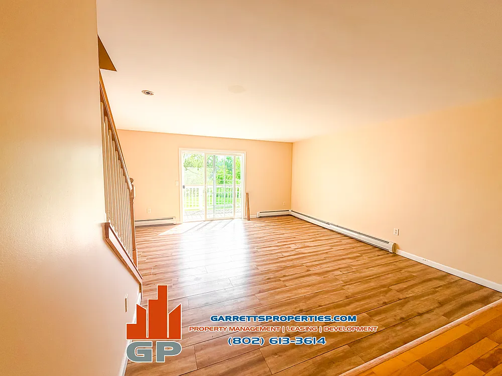 14 Giles Drive - 1 — Photo 3
