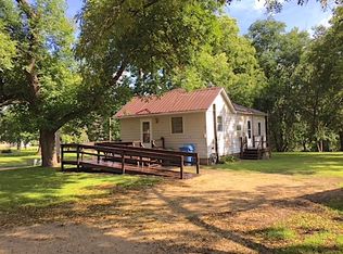 204 W Rowley St, Greene, IA 50636
