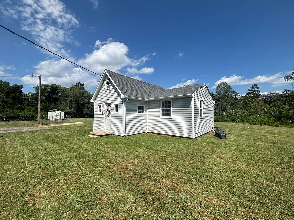 645 Leesville Rd