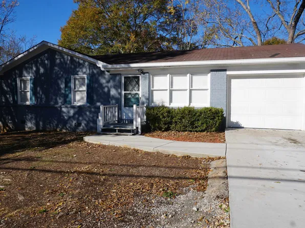 2806 Lake Harbin Rd, Morrow, GA 30260