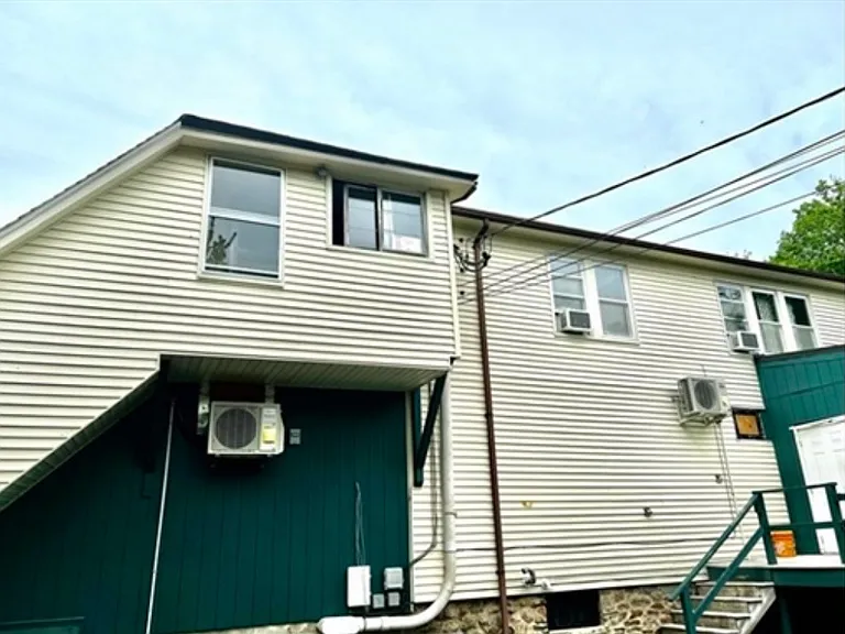 29 Brookfield Rd #1 — Photo 7