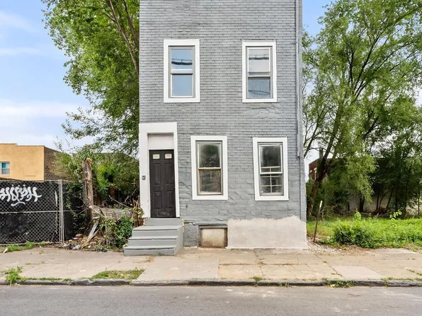 312 Line St, Camden, NJ 08103