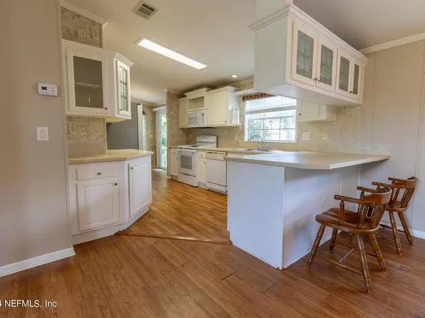 113 VELVET Street, Interlachen, FL 32148
