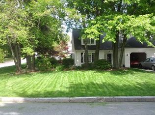 10 Homeward Ln, Natick, MA 01760