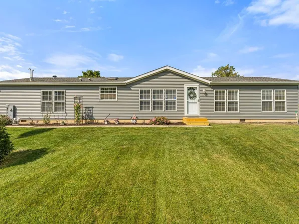 3820 E 173rd Ave, Hebron, IN 46341