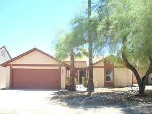 1st image of 10207 W Meadowbrook Ave