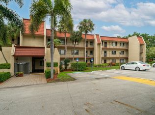 4471 Luxemburg Ct APT 207, Lake Worth, FL 33467
