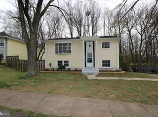 3811 Findley Rd, Woodbridge, VA 22193