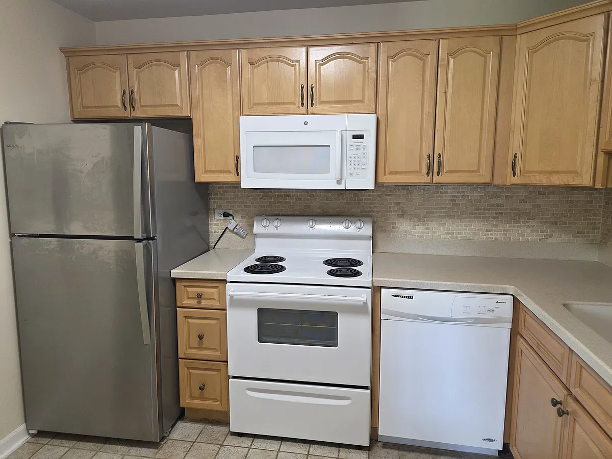 Building Photo - 430 Walnut Creek Ln #2407