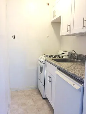 Rented by D'Andrea Craig Realty | media 10