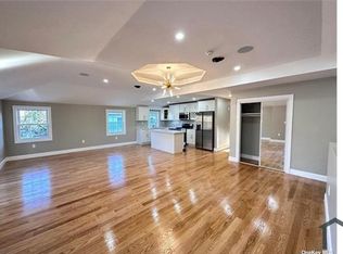 249-10 139th Ave #2, Rosedale, NY 11422