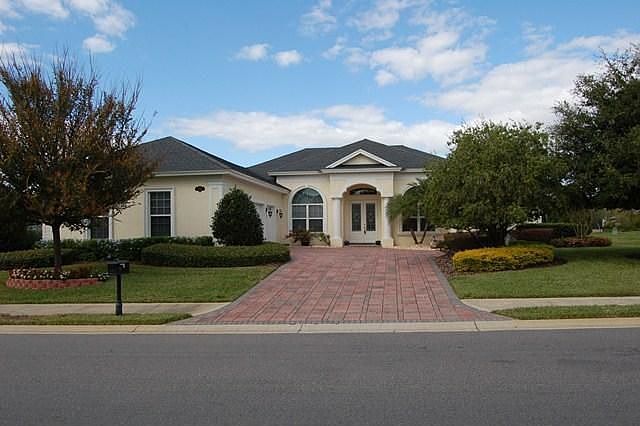 1st image of 704 Whisper Woods Dr