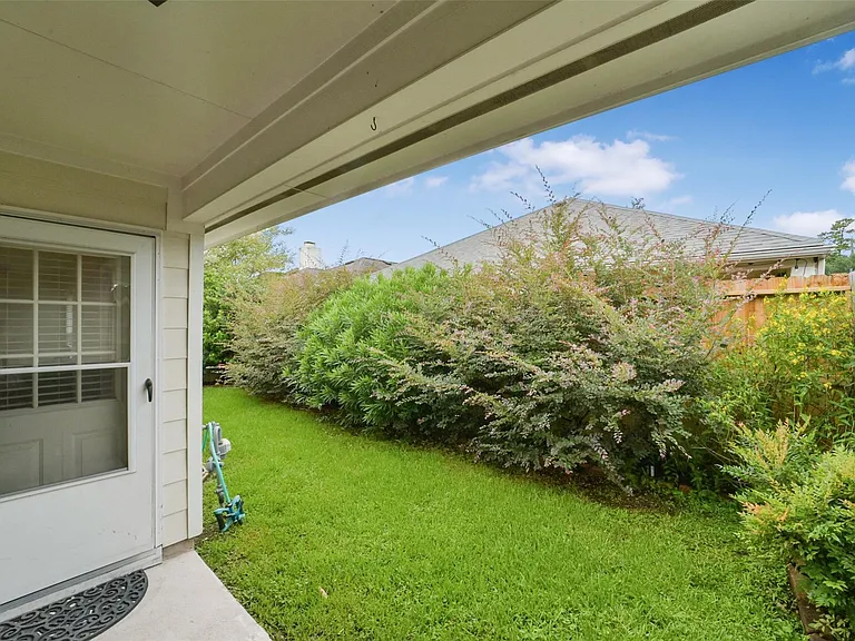 15911 Pleasant Green Cir — Photo 23