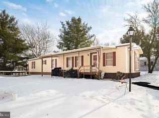 138 Meadowview Dr, Dover, PA 17315