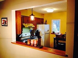 4th image of 4009 Foxwood Dr S