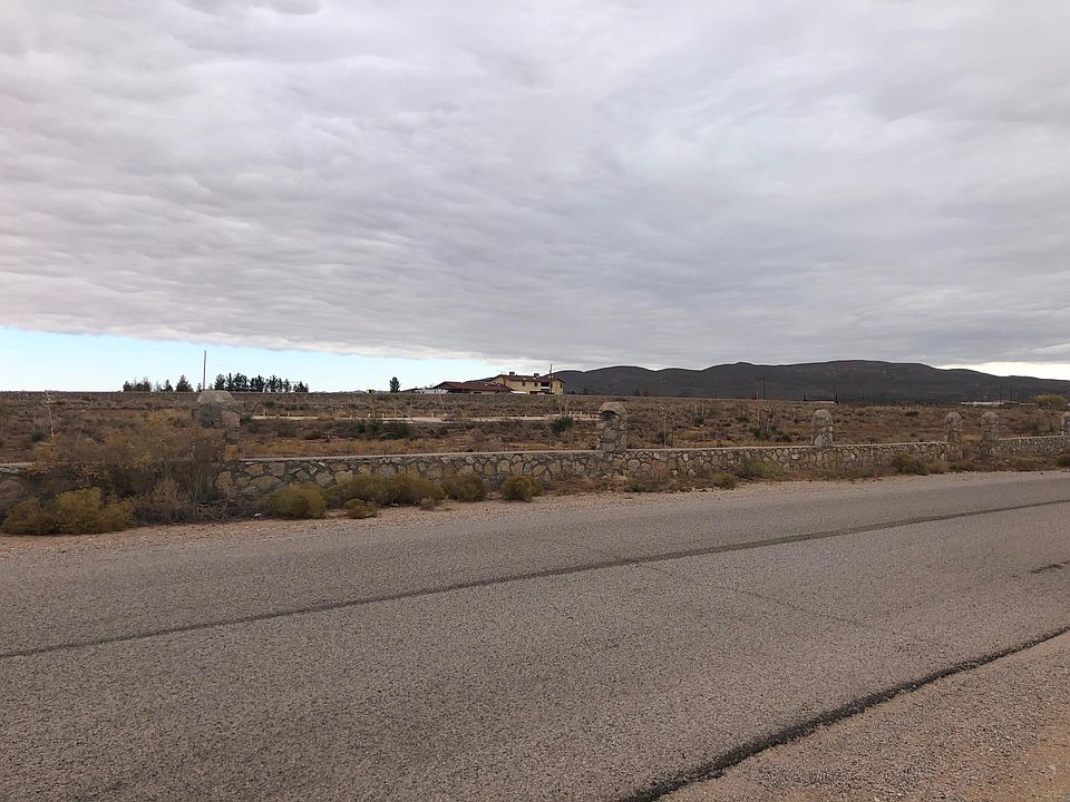 1st image of 5970 Desert Willow Dr