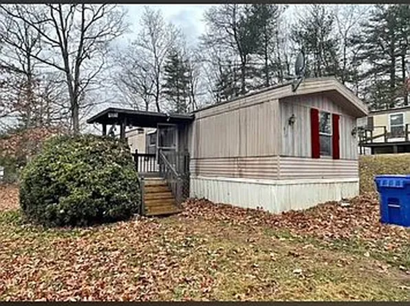 821 Tarby Ln, Blacksburg, VA 24060