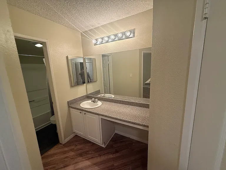 7405 Charmant Dr #1913 — Photo 14