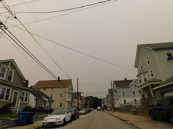 4th image of 76 Hendricks St