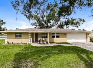 5111 19th St, Zephyrhills, FL 33542