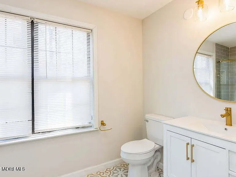 1101 Stoneridge Cir #1101 — Photo 13