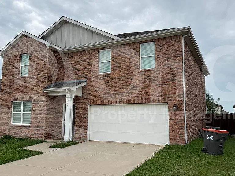 708 Bois D Arc Ln — Photo 1