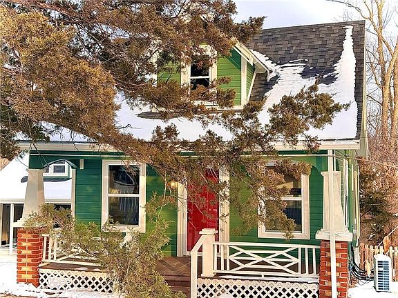 2nd image of 4701 N Oakley Ave