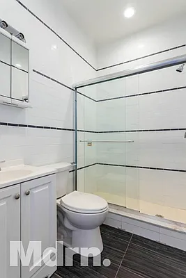 Rented by Mdrn Residential | media 4