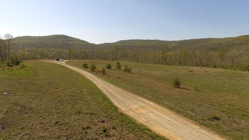 1st image of 29 & 30 Bear Hollow Ln