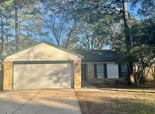 17 E Brookberry Ct, Spring, TX 77381