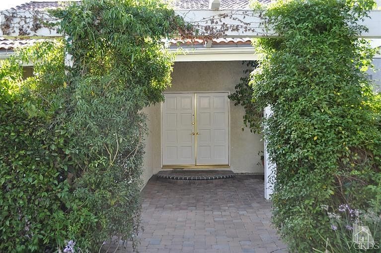 1st image of 899 Hartglen Ave