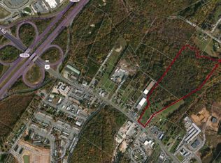 35 Glenalice Ln, Fredericksburg, VA 22405