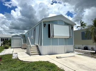 4540 Split Log Ln E, Estero, FL 33928