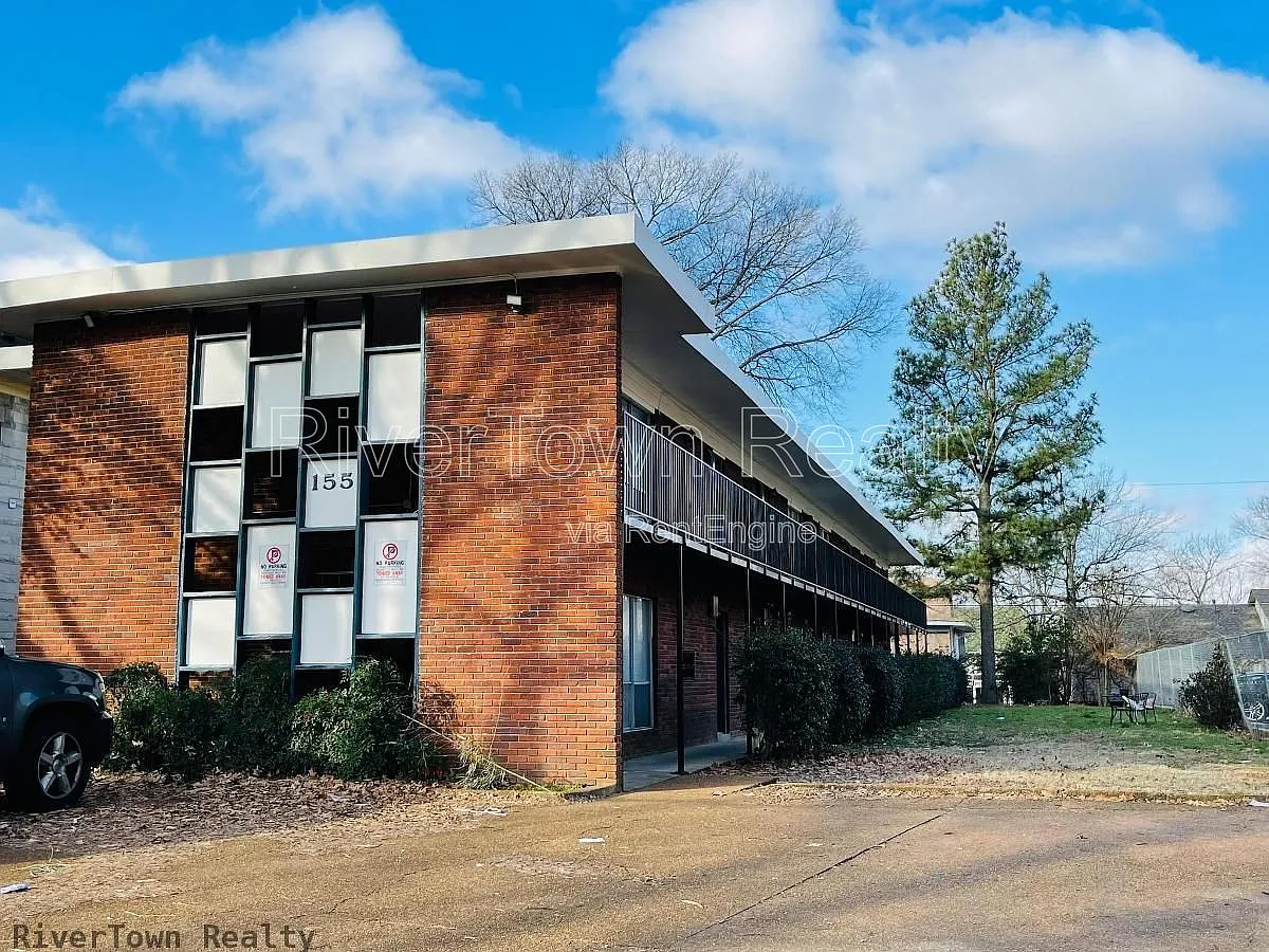 2 bed, 1.0 bath, 750 sqft, $995 — Photo 2