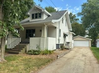 216 Foote St, Seymour, WI 54165
