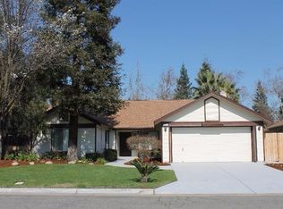 10645 N Coronado Cir, Fresno, CA 93730