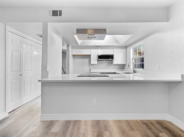 2819 Nova Dr, Garland, TX 75044