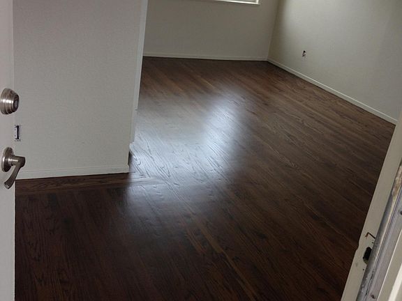 3rd image of 2511 Barrett Ave #2