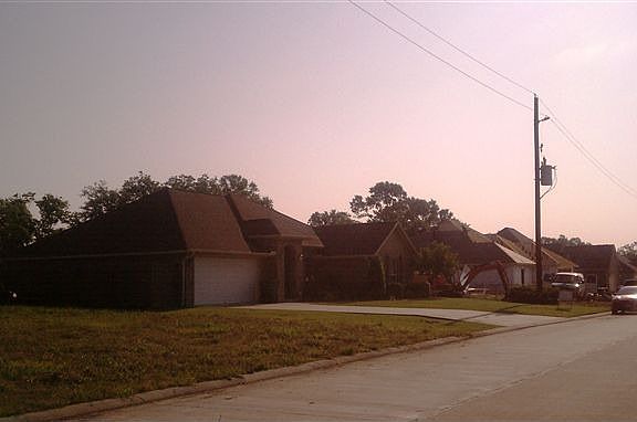 4th image of 7905 N Windemere Dr