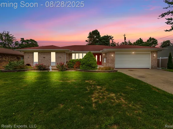 35530 Morris Dr, Clinton Township, MI 48035